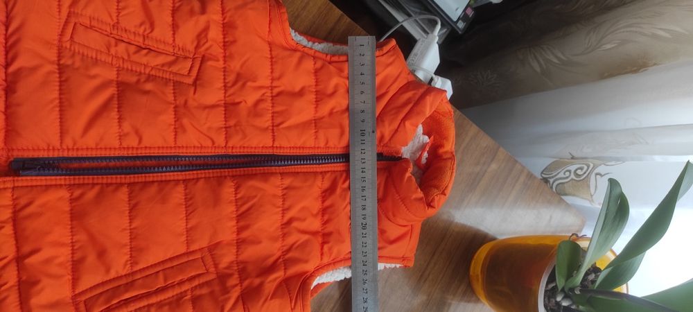 Жилетка детская на мальчика или девочку