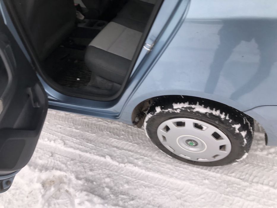 Продам шкоду фабію