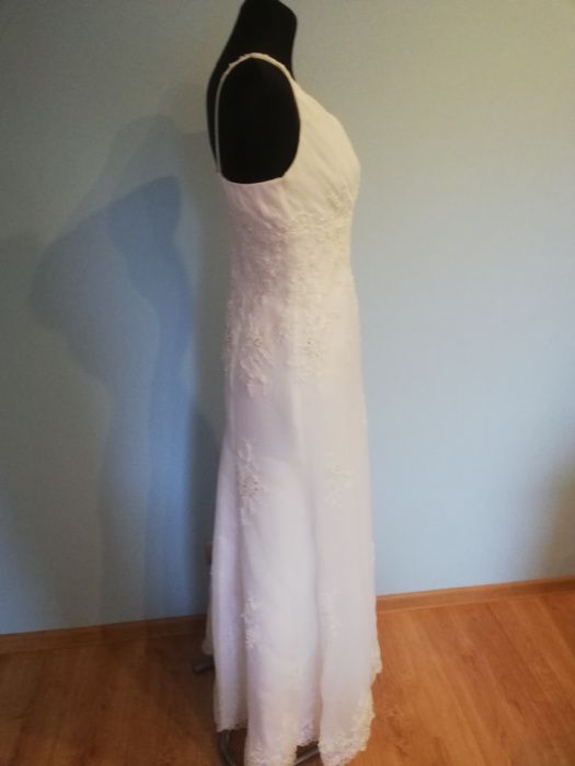 Suknia ślubna biała zdobiona m 38