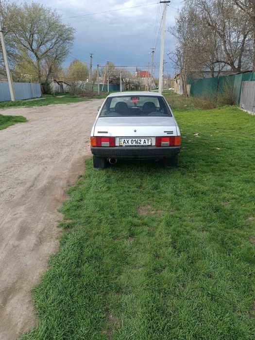 ВАЗ 21099.