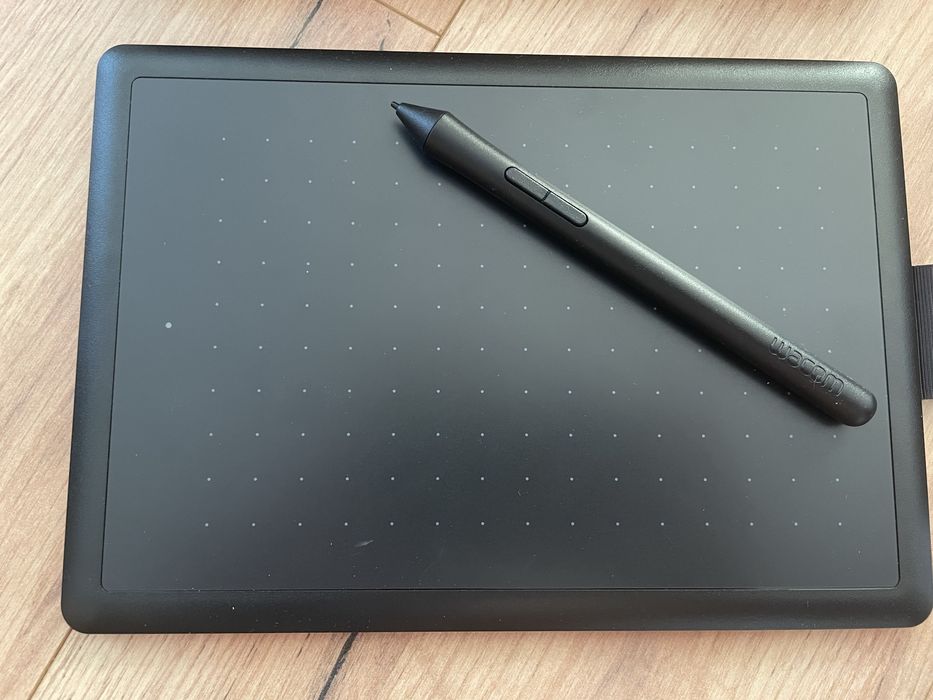 Графічний планшет Wacom One by Medium Black