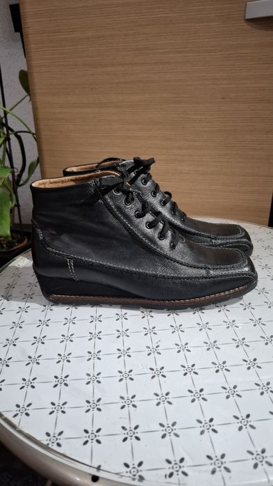 Skórzane wygodne botki na chore nogi Ara