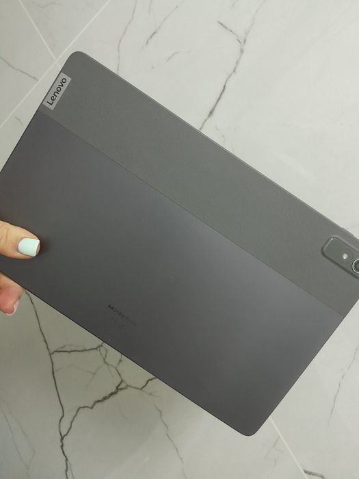 Продам планшет Lenovo Tab P11,как новый со стилусом  в металлическом корпусе!