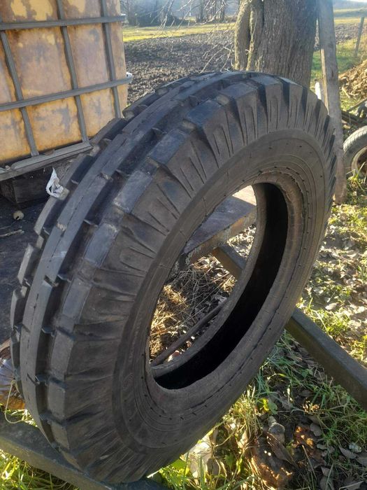 шина на трактор Т16 - Т25 5.50 - 16