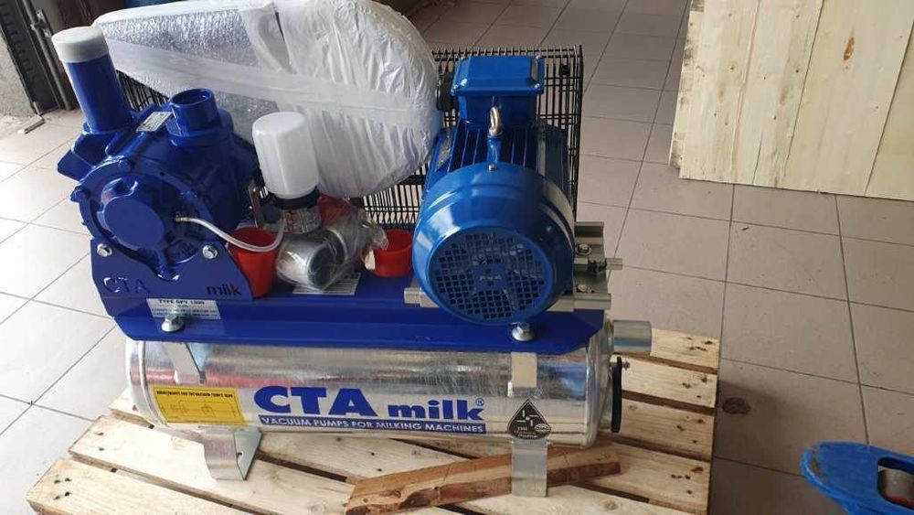 Agregat podciśnienia dojark CTA-Milk 1500 l/min na zb. 65 l