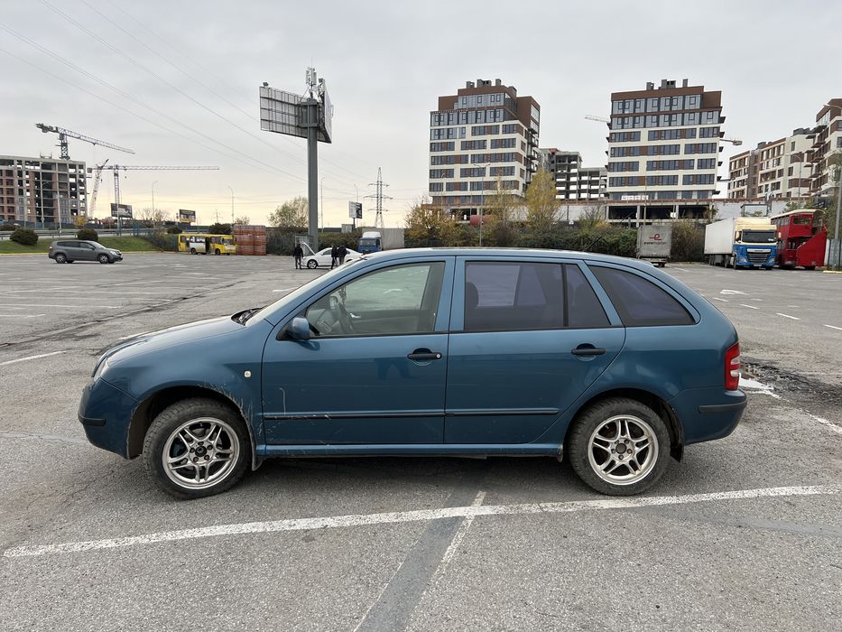 Skoda Fabia універсал