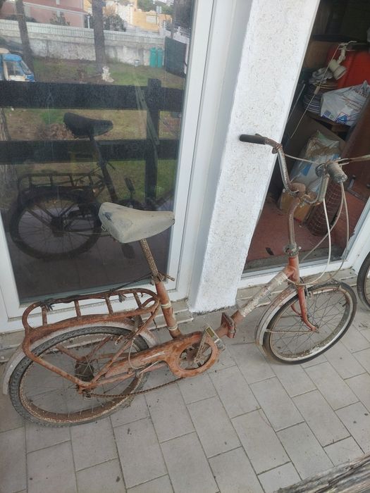 Bicicletas antigas para restauro