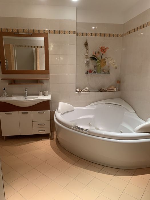 Без комісійних! Завжди є світло! Історичний центр