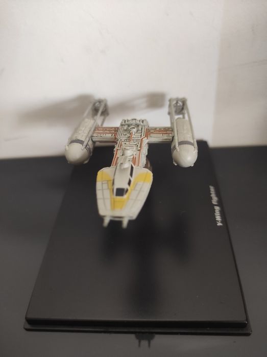 Star Wars Y-Wing Fighter DeAgostini Starships and Vehicles