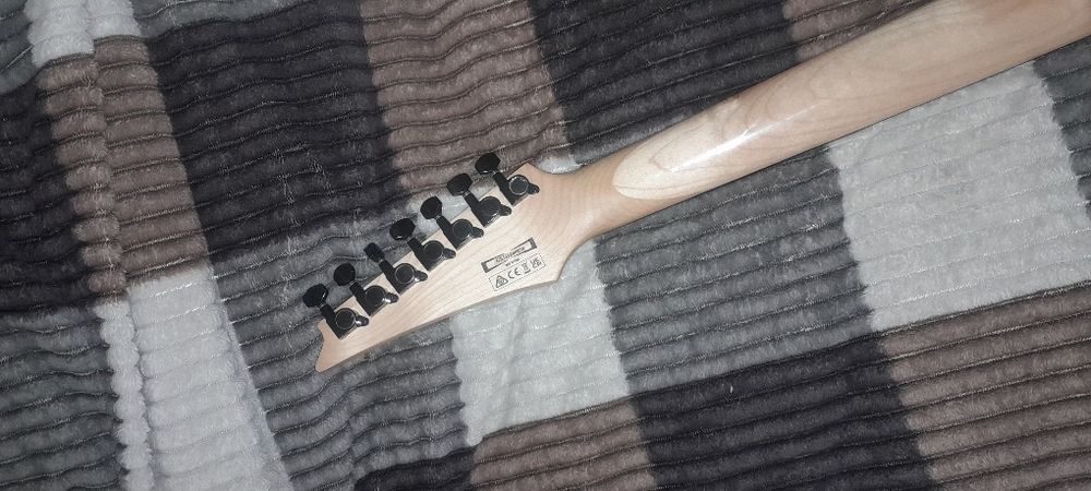 Продам IBANEZ 7 струн