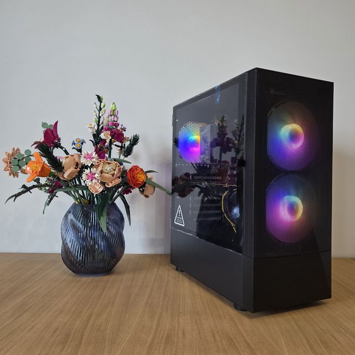 Komputer Gaming Ryzen 7 5700/RX 5700/32GB/SSD/RGB/W11 - 1440p