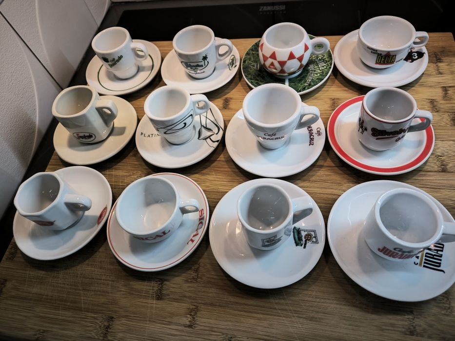 Coleção de chávenas de café