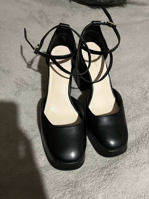 Підбори  catwalk на високому каблучку 41