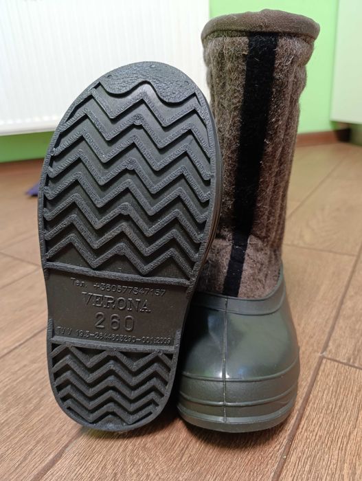 Чоловічі валянки хутряні з калошем (б/в)