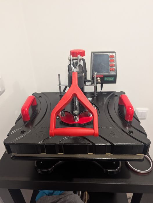 Prensa Multifunções P8100