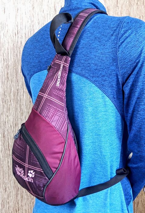 Plecak na jedno ramię Jack Wolfskin Underground damski burgund 4 litr.