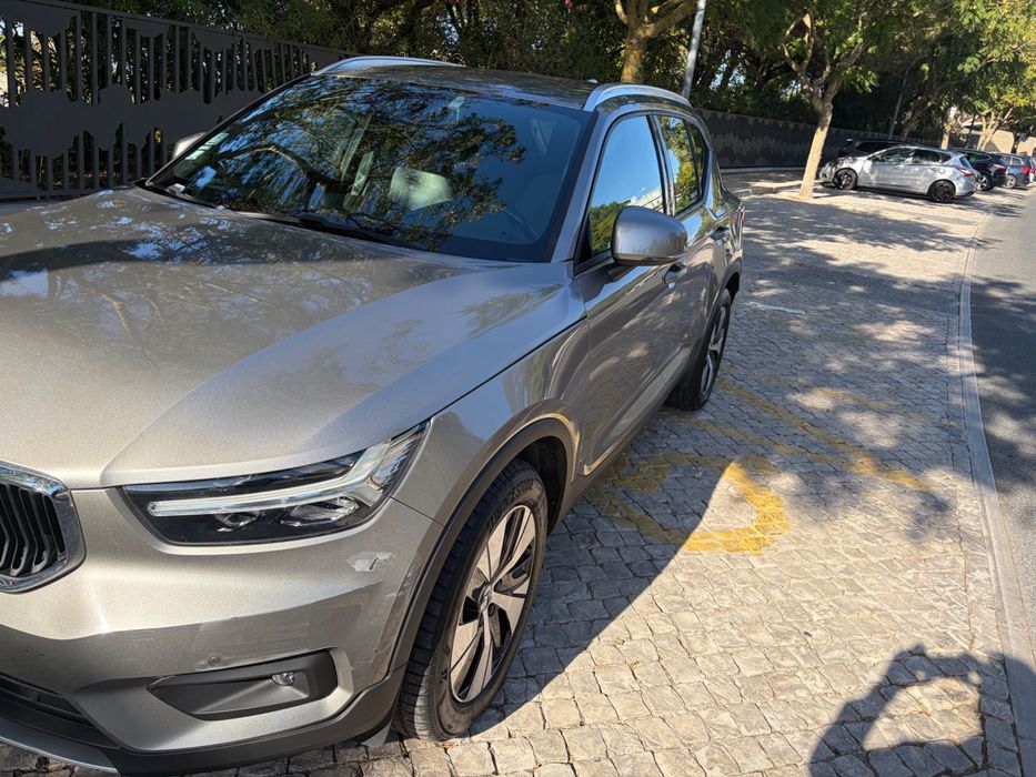 Volvo XC40 a Gasolina — photo 4
