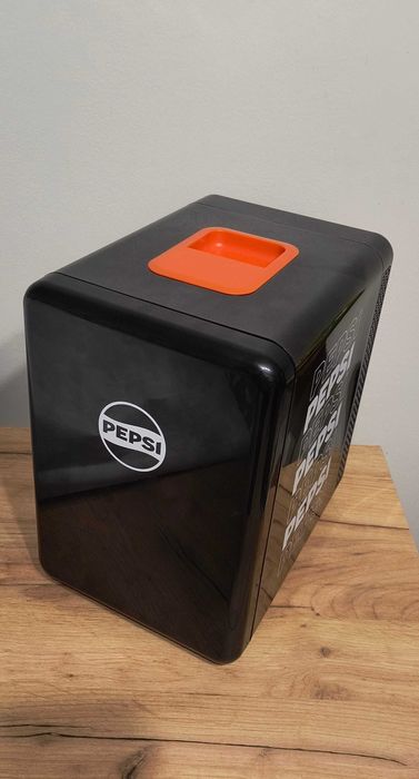 Nowa LODÓWKA PEPSI mini pokojowa samochodowa turystyczna BRIGHT