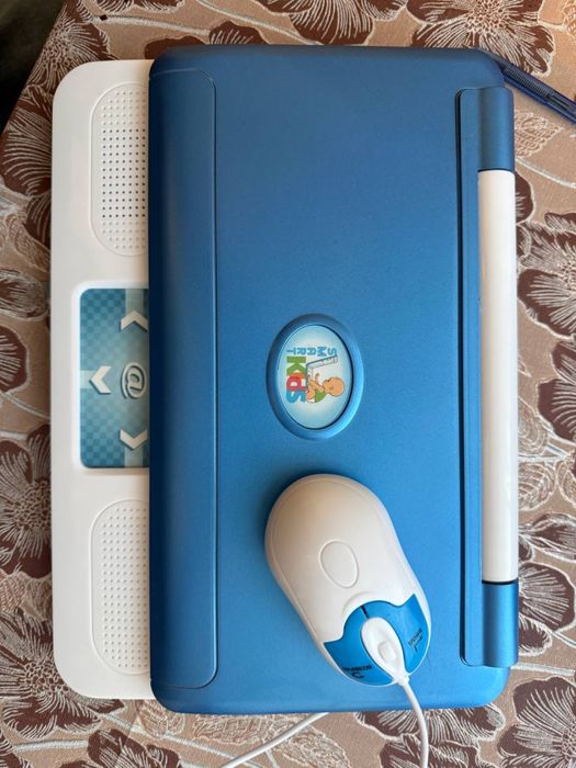 дитячий ноутбук (для дитини віком від 3-х років)