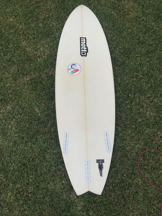 Prancha matta impecável 5’8/2 23L
