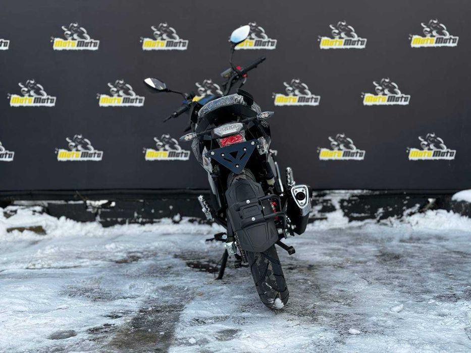 NEW мотоцикл SPARK SP200R-33
