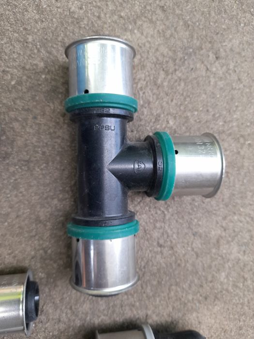 Пресс фітінг KAN під металопласт 20, 26, 32, 40