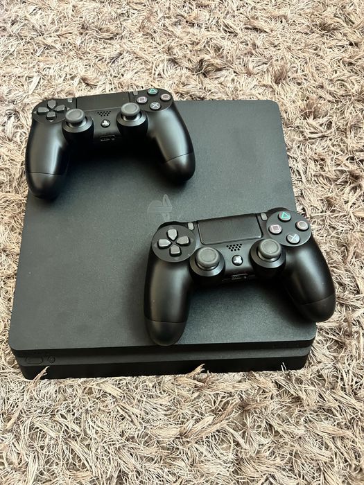 Sony PlayStation 4 (PS4) Slim 1tb
