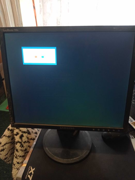 Монитор Samsung 740n 17"