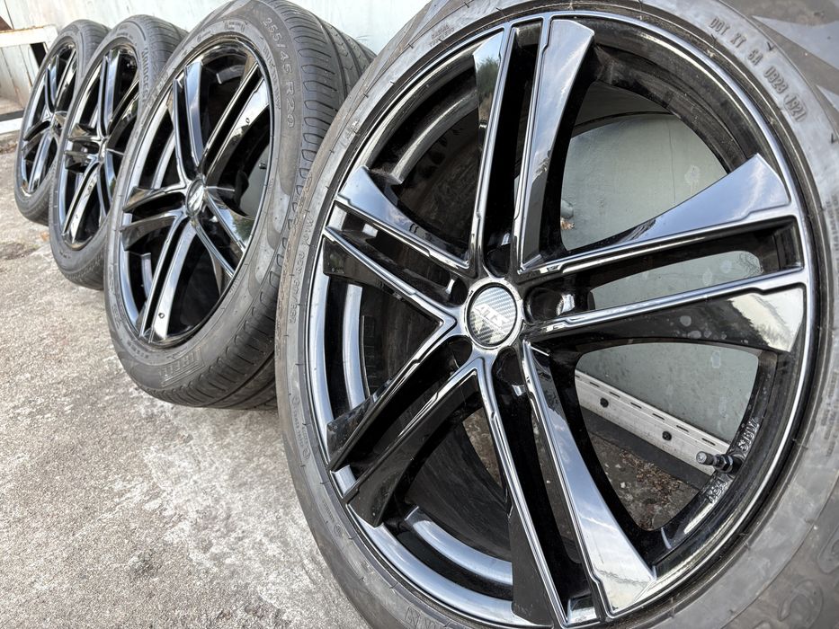 Kola 20 cali do Audi Q5 .5•112 ET35. Opony lato 255/45/20
