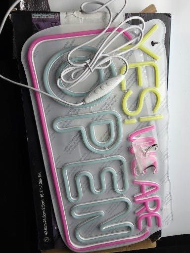 Neon Led wiszący "Open"