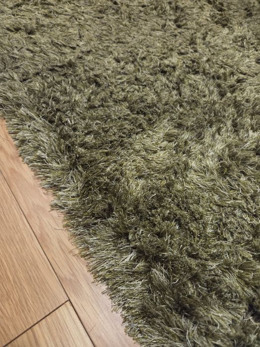 Tapete pêlo alto verde