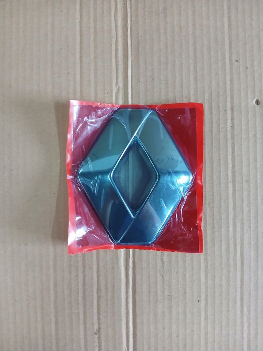 twingo iii znaczek emblemat tył 908891152r nowy