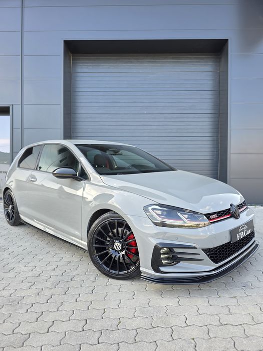 Volkswagen Golf 7 Nardo Grey