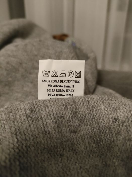 Włoski sweter damski - tunika