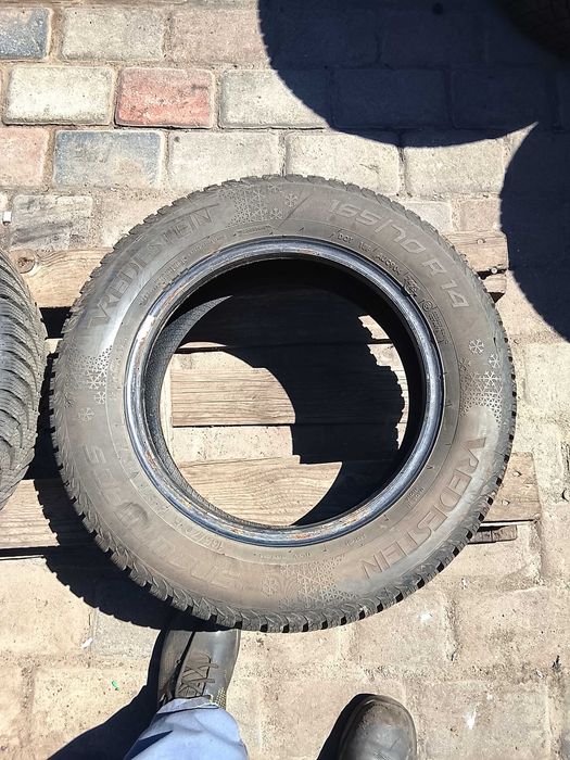 165/70R14 Vredestein Snowtrac 2 81T Dot2423 2szt. zima 7mm.