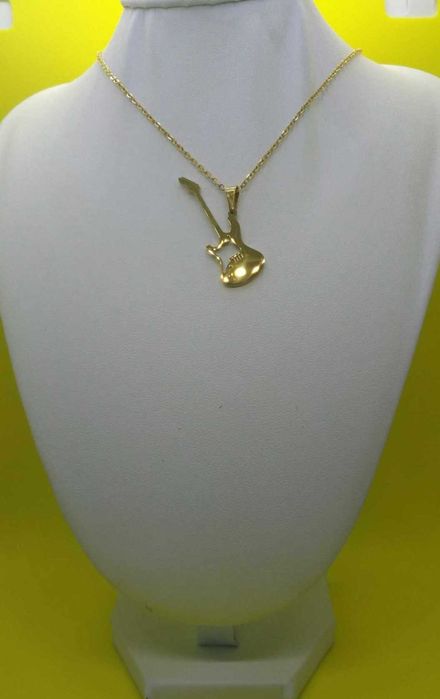 Colar Aço Dourado c/ Guitarra NOVO