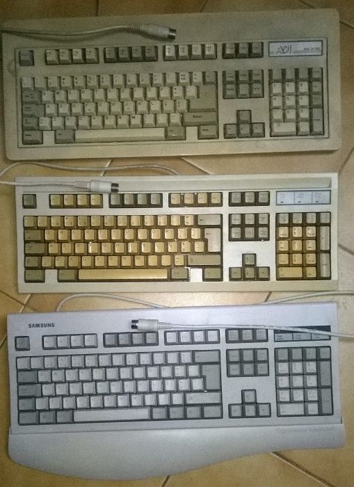 Teclados HP e Samsung
