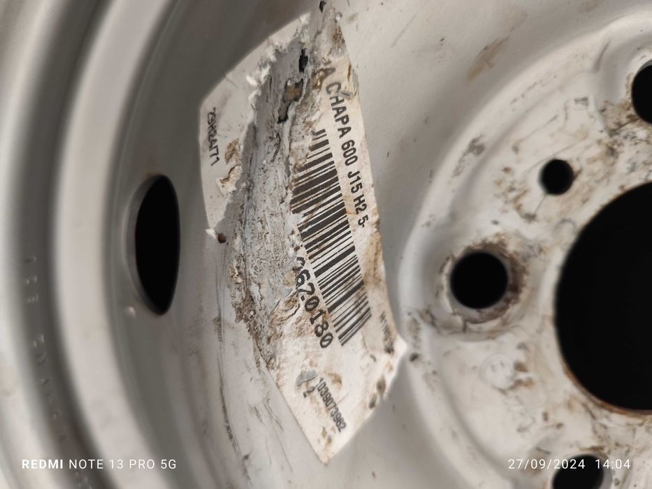 jante para carrinha 15" com pneu 270/70/15