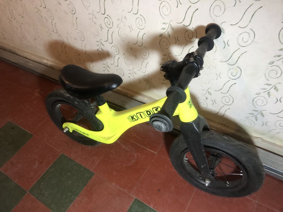 Біговел-велосипед PROFI KIDS