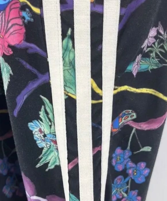 Sukienka marki ADIDAS w kwiaty motyle robaczki ołówkowa 38 40