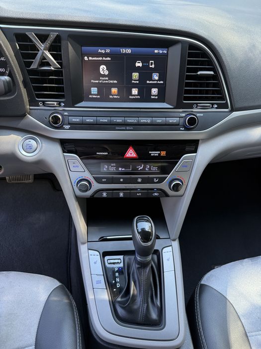 Hyundai Elantra 2018 VIN 5NPD84LF8JH313450 фото оголошення 8 з 8