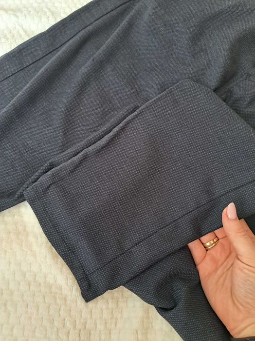 Spodnie Zara 44 jak nowe