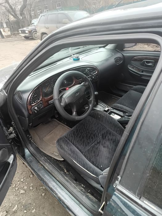 Продам гарного форда