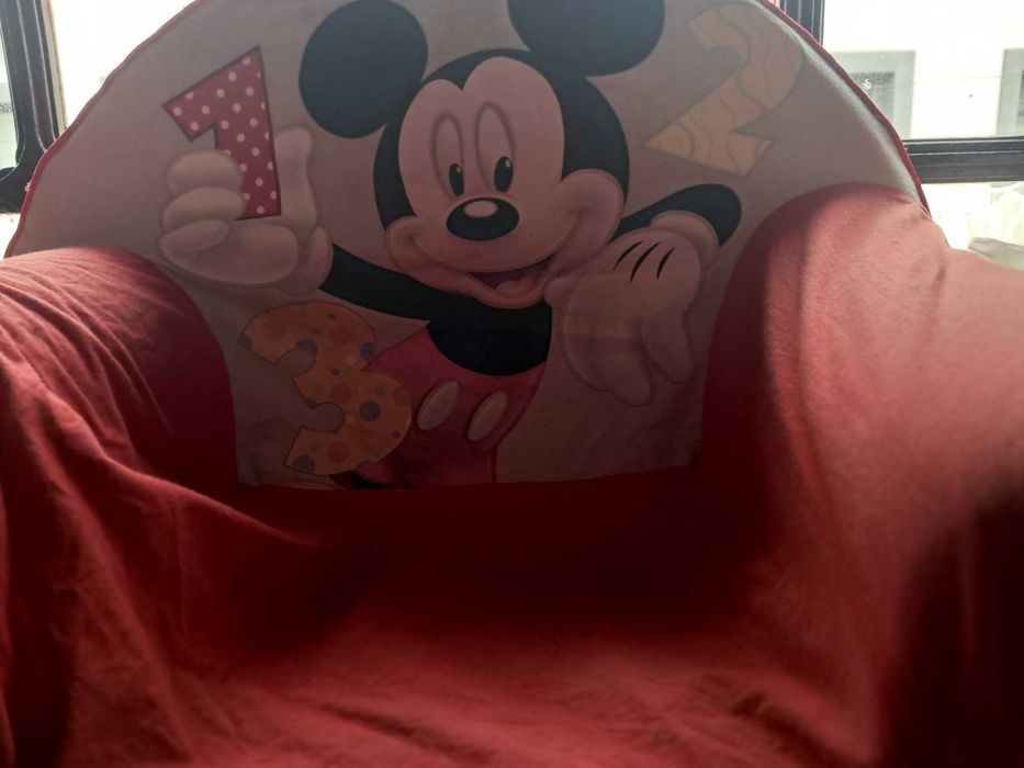 Sofa infantil do mickey