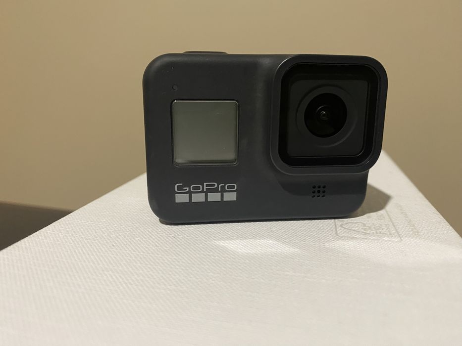 GoPro HERO 8 Black – Usada, em bom estado