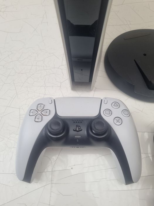 Ps5  Digital + comando oficial  Sony  - Pode ser testada