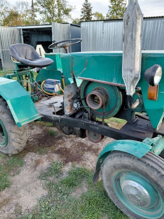 Sprzedam traktor Sam