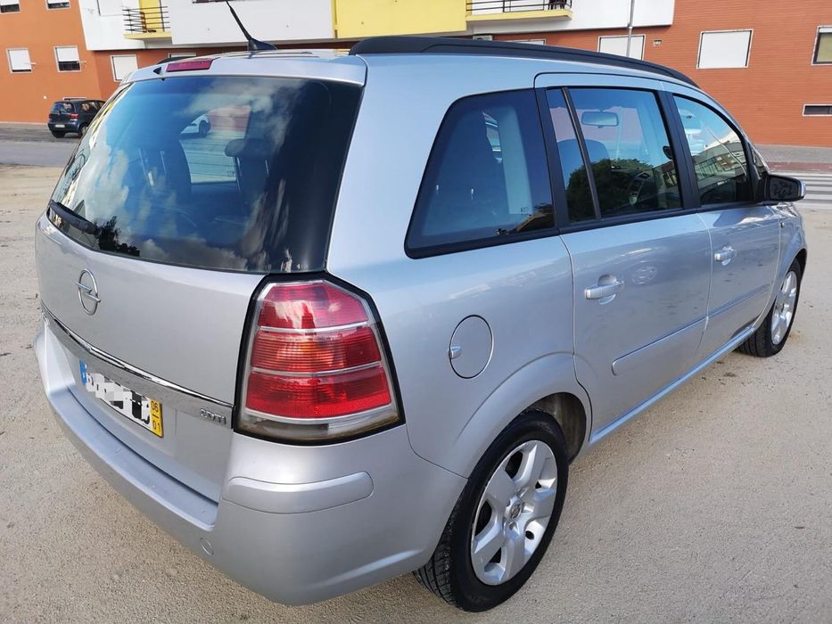 Opel Zafira 1.9 CDTI 2006 – 7 Lugares