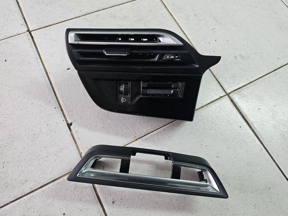Citroën C4 Spacetourer Grand Picasso Farol Nevoeiro Grelha Friso Simbo