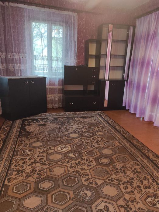 Продаётся дом ц=г рвйон(карнаватка)